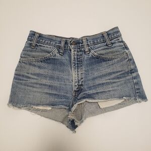 Levi's Cutt Off Denim Shorts